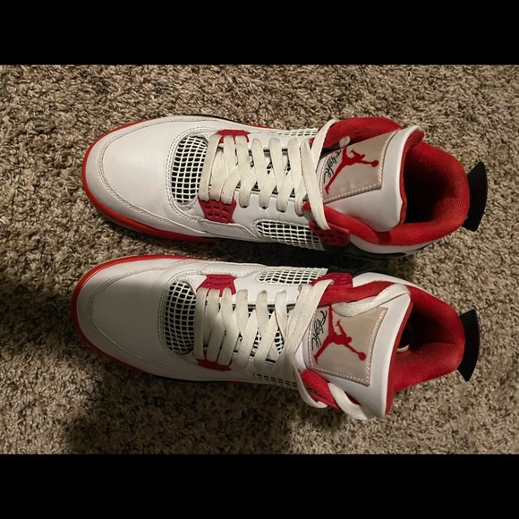 Jordan Retro 4 Fire Red - Picture 3 of 6